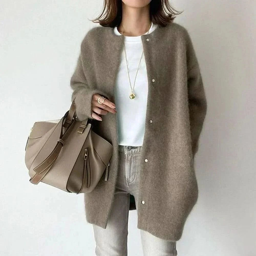 Cardigans med rund hals, små knapper og lang front - Lysebrun #Farve_Lysebrun