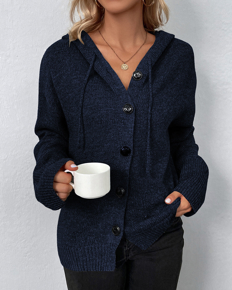 Cardigans med snørehætte og store kontrastknapper - Marineblå #Farve_Marineblå