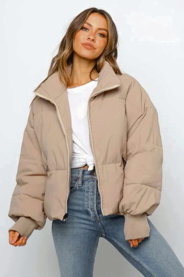 Jakker med kort quiltet krop og brede ribmanchetter - Khaki #Farve_Khaki